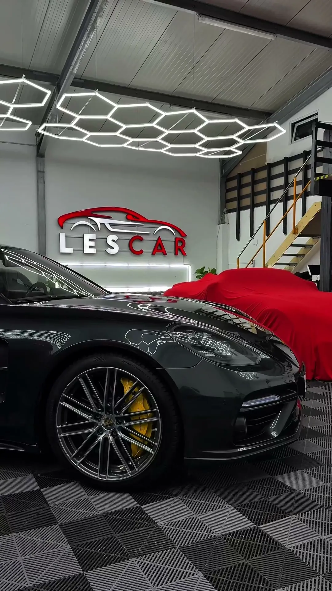 Showroom, Monheim